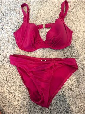Tommy Bahama Fuchsia Underwire Bikini Set
